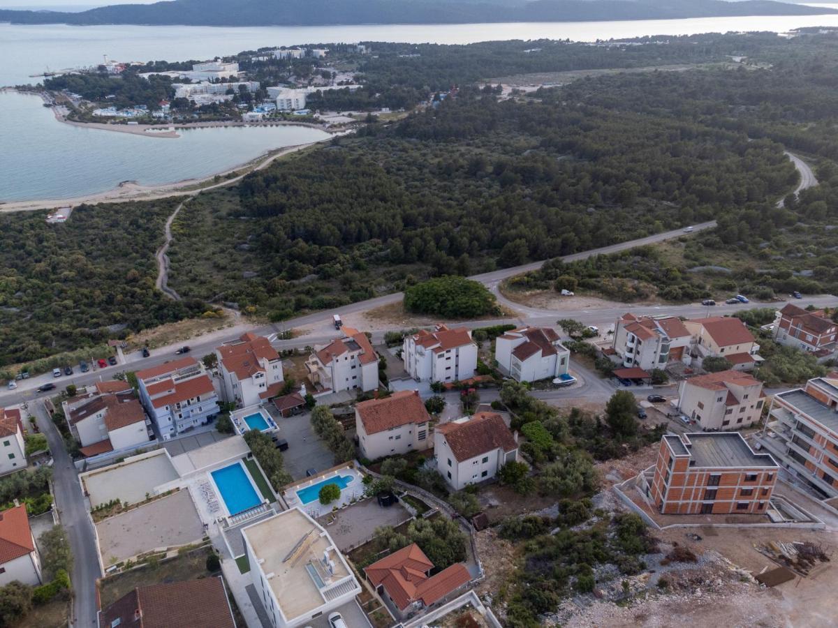 Sun Gardens Villa Šibenik Exterior foto